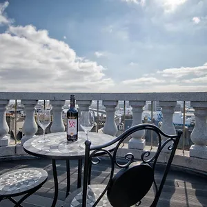 Victoria Court - , Aberdeen United Kingdom
