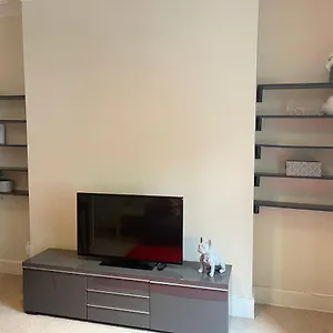 Beautiful 2 Bedroom Apartment- Prime Location, Centre , Aberdeen United Kingdom