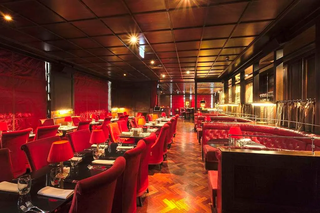 The Merchant Hotel Belfast 5*,